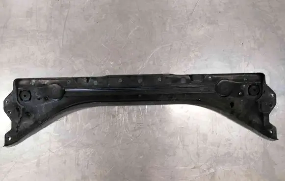 Mercedes-Benz E W211 Radiator mount bracket A2116200916
