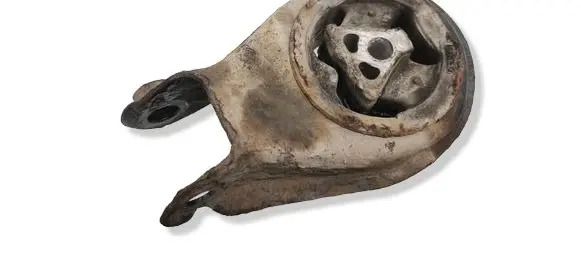 Mazda 3 I Engine mount bracket 