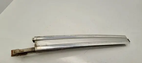 Mercedes-Benz S W126 Rear door glass trim molding
