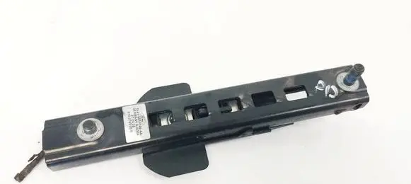 Ford Kuga I Front seatbelt buckle 8V41S611C46AA