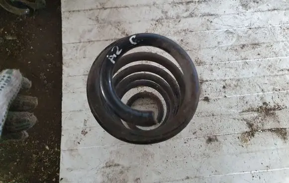 Toyota Auris 150 Rear coil spring NOCODE