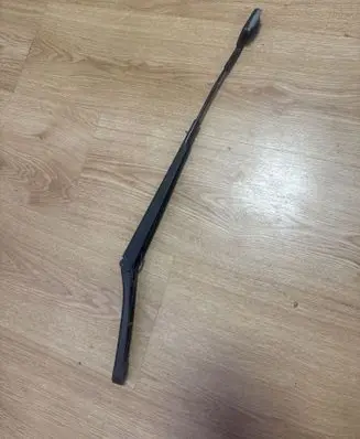 Volkswagen Golf VI Front wiper blade arm 1Q1955409