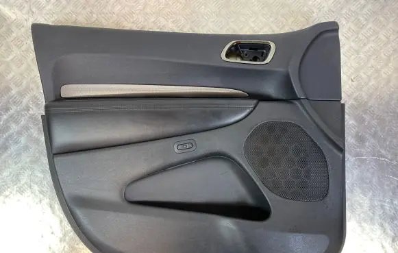 Dodge Durango Front door card panel trim
