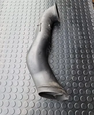 Porsche Cayenne (92A) Air intake hose/pipe 7P5129752B