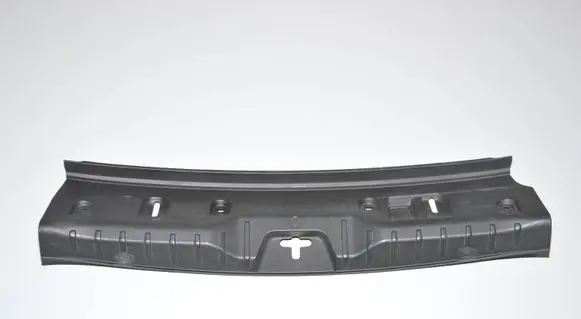BMW 5 F10 F11 Tailgate/boot lid lock trim 7227535