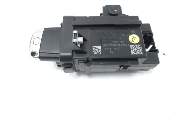 Audi A4 S4 B8 8K Ignition lock 8K0909131