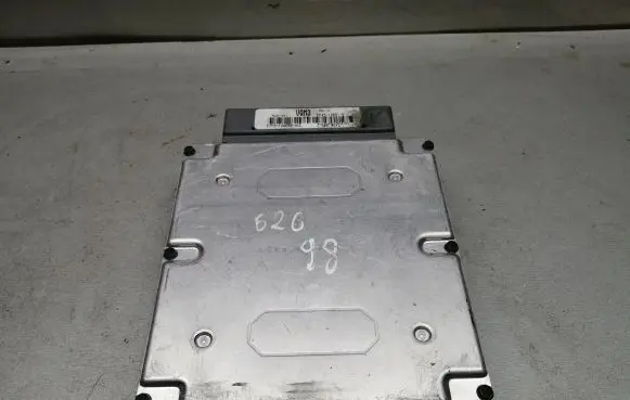 Mazda 626 Engine control unit/module F7FF12A650ADD FP4518881D