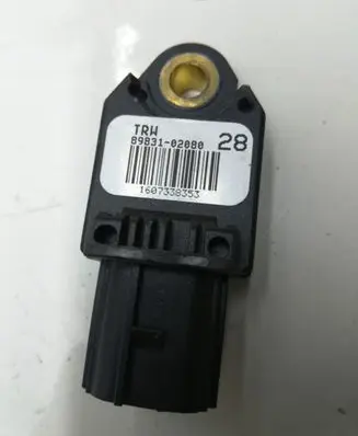 Toyota Auris 150 Airbag deployment crash/impact sensor 8983102080