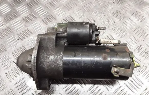 Volkswagen PASSAT B5.5 Starter motor 0001110138 068911024