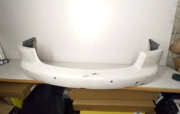 Volkswagen Touran I Rear bumper 1T0807421
