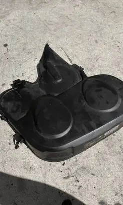 Volkswagen Touran I Timing belt guard (cover) 03G109107