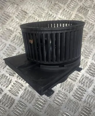 Volkswagen Golf IV Heater fan/blower JL50610 565201211