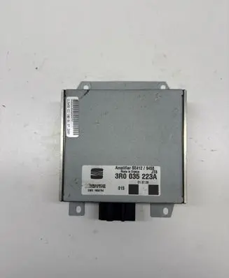 Seat Exeo (3R) Sound amplifier 3R0035223A
