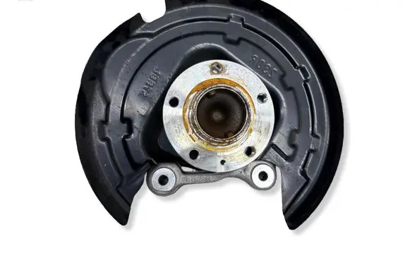Opel Grandland X Rear wheel hub 9839357180