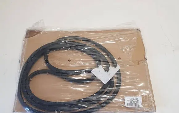 Skoda Octavia Mk4 Rubber seal front coupe door 5E3837698B