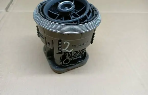 Audi A3 S3 8V Dash center air vent grill 8V0820901A S110773100