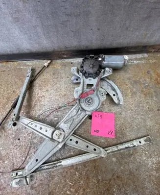 Honda Civic Front door window regulator with motor 