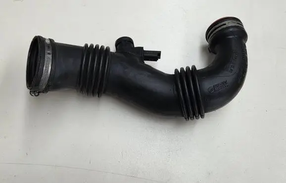 Citroen Berlingo Intercooler hose/pipe 9687883780
