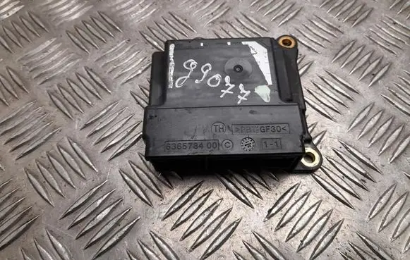 Opel Mokka B Airbag control unit/module 9835661480