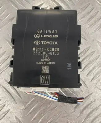 Toyota Yaris XP210 Gateway control module 89111-K0020