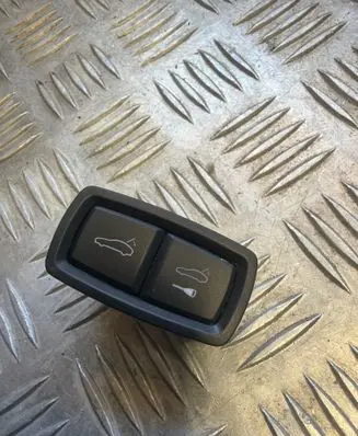 Porsche Macan (95B) Tailgate/boot open switch button 7PP959832J 10002492 2410181321