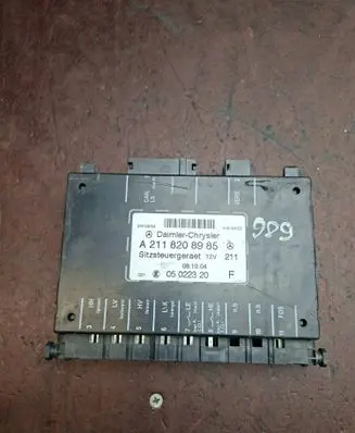 Mercedes-Benz CLK A209 C209 Seat control module A2118208985 05022320