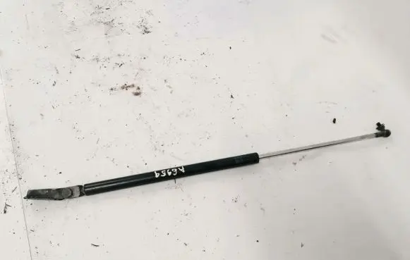 Subaru Forester SG Tailgate/trunk strut/damper