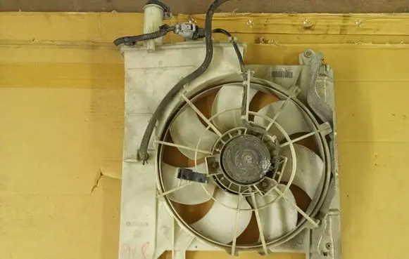 Citroen C1 Electric radiator cooling fan 163600q02000