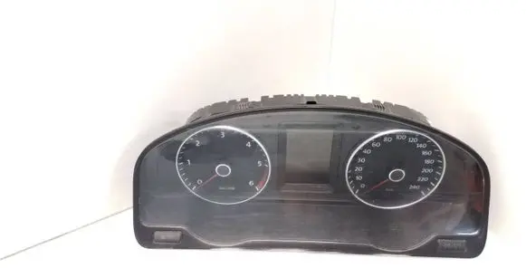 Speedometer (instrument cluster)