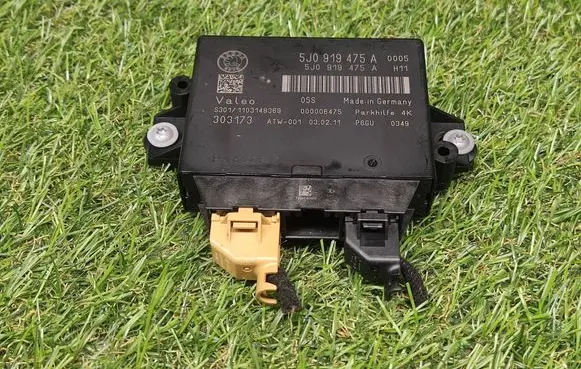 Skoda Yeti (5L) Parking PDC control unit/module 5J0919475A 303173 000006475