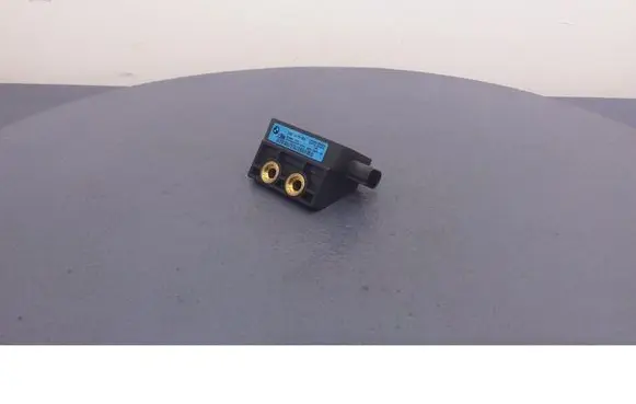 BMW 3 E46 ESP acceleration yaw rate sensor 6754289