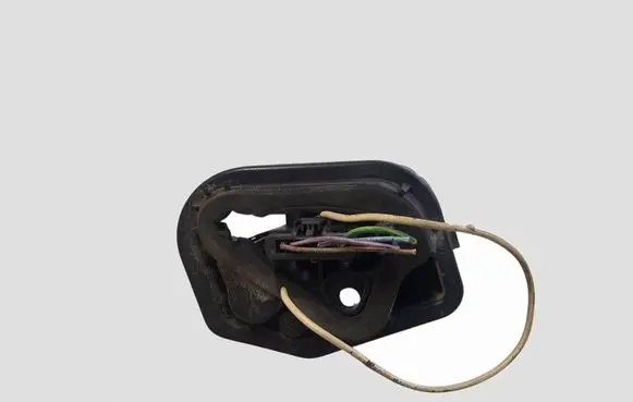 Citroen C5 Tail light bulb cover holder VP8X8X13N004AA