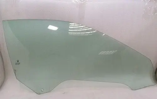 Maserati GranCabrio M145 Front door window glass four-door 68363200