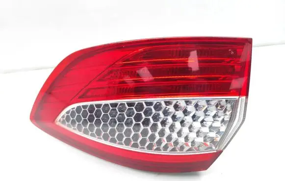 Ford Mondeo MK IV Rear/tail lights 7S7113404B