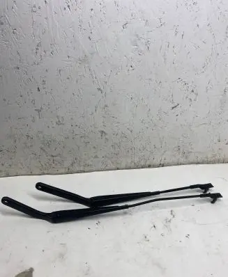 BMW X5 E70 Front wiper blade arm 178540 FZD1508