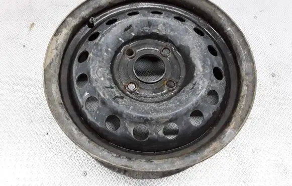 Nissan Almera N16 R15 steel rim KFZ8410