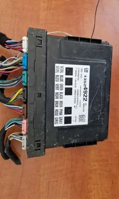 Chevrolet Silverado Comfort/convenience module 13524922
