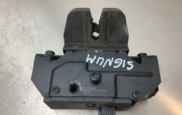 Opel Signum Tailgate/trunk/boot lock/catch/latch 495072894