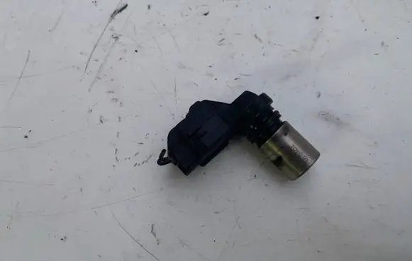 Camshaft position sensor