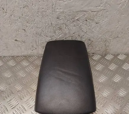 Nissan Qashqai Armrest 