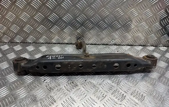 Nissan Qashqai Rear control arm 55110JD000