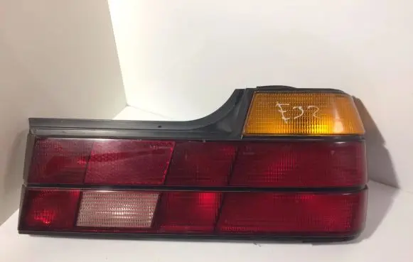 BMW 7 E32 Rear/tail lights 1374026R