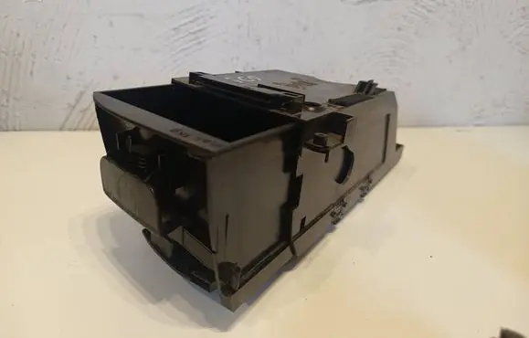 Audi A6 S6 C5 4B Other interior part 4B0882622 70667 A6C5