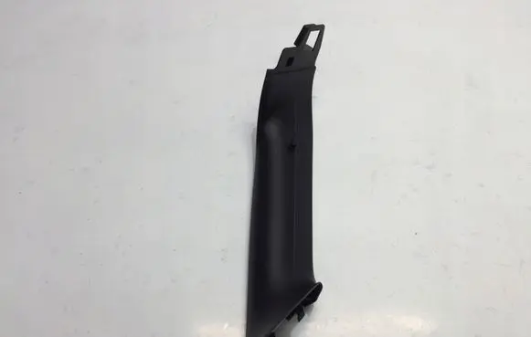 Volkswagen Golf VIII Tailgate/trunk side cover trim 5H6867704