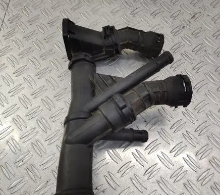 Thermostat/thermostat housing