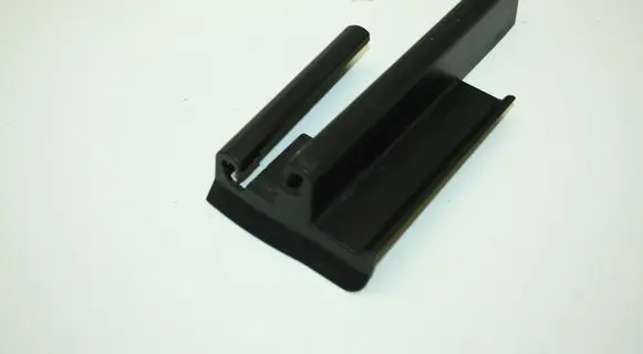 BMW 5 E60 E61 Front driver seat rail trim 7007695 5210 60829010