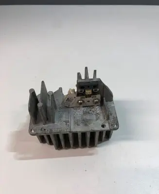 Mercedes-Benz C W205 Light module LCM 1305715303