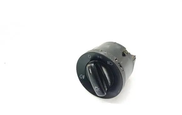 Volkswagen Caddy Light switch 1K0941431BB