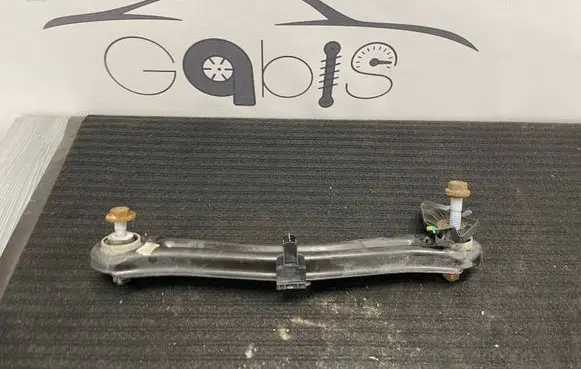 Mercedes-Benz GL X166 Rear control arm A1663520405 A1665460700