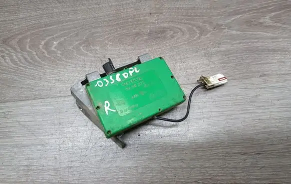 Volvo S80 Antenna control unit 9459222